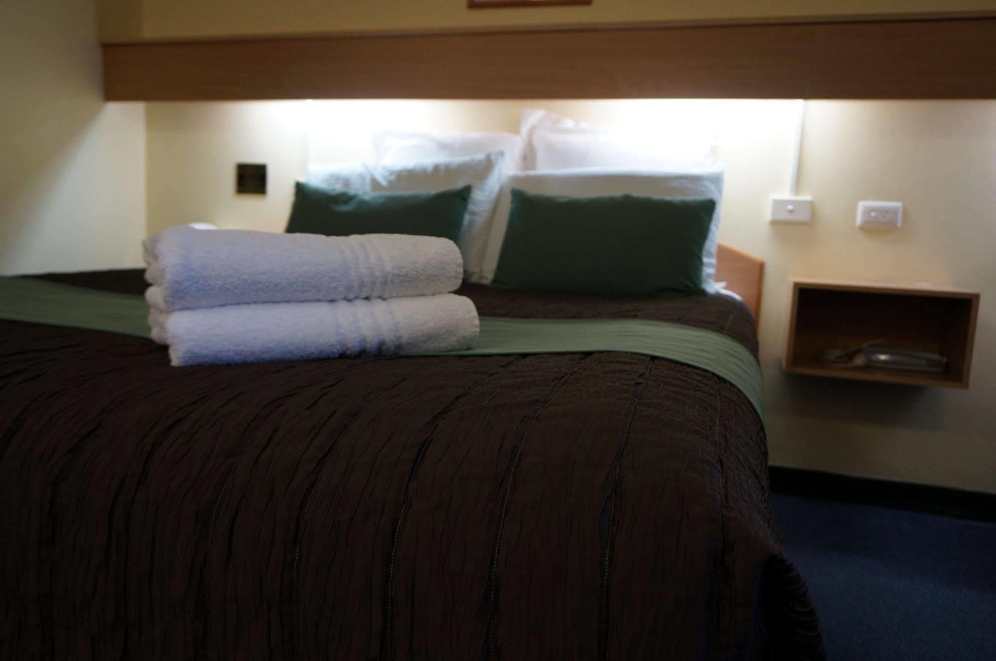 Colonial Motel ريتشموند المظهر الخارجي الصورة